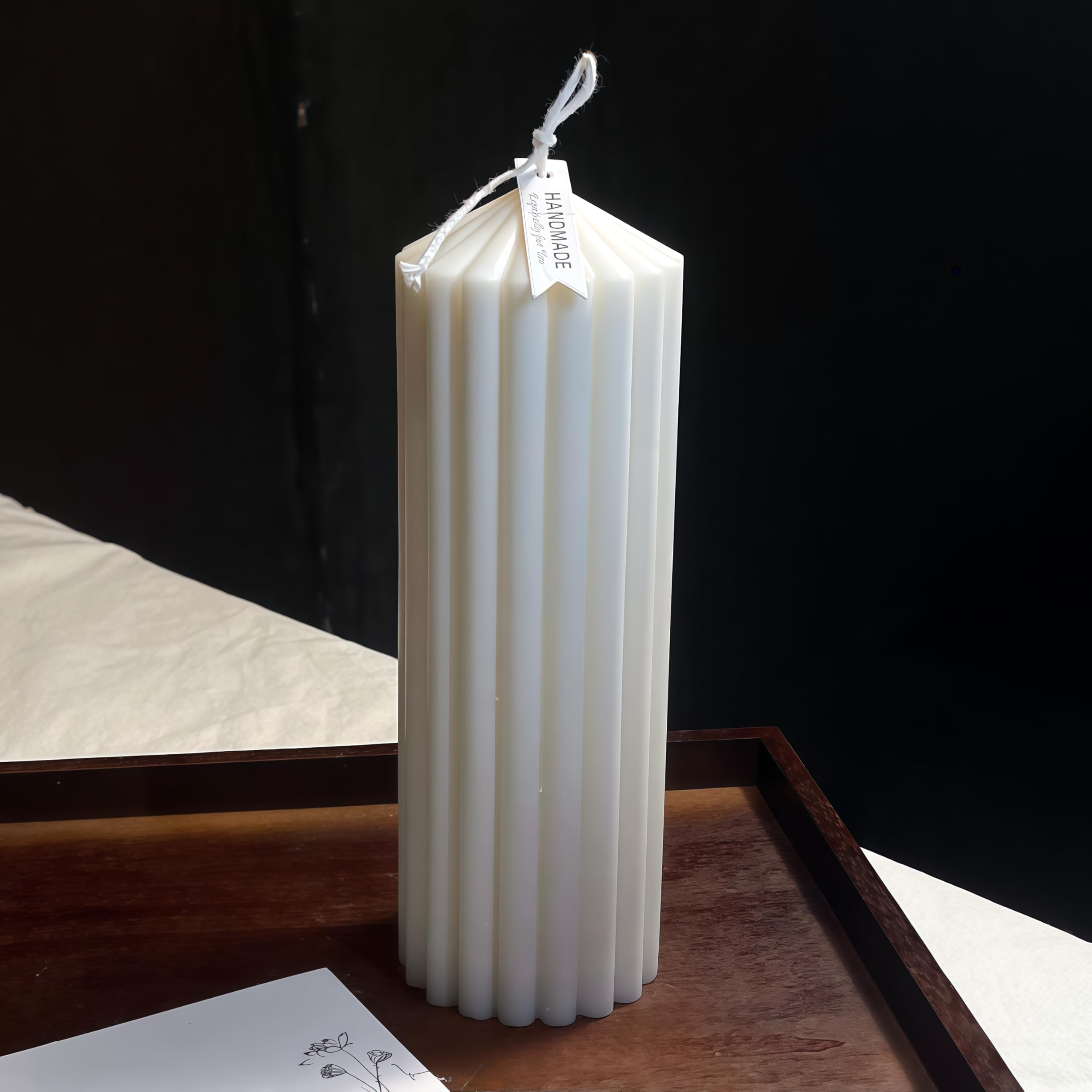 Hyznengu Ribbed Peak Pillar Candle- Large Handmade Scented Soy Wax Candle with Elegant Bubble Aesthetic， Housewarming Gift, Shelf & Coffee Table