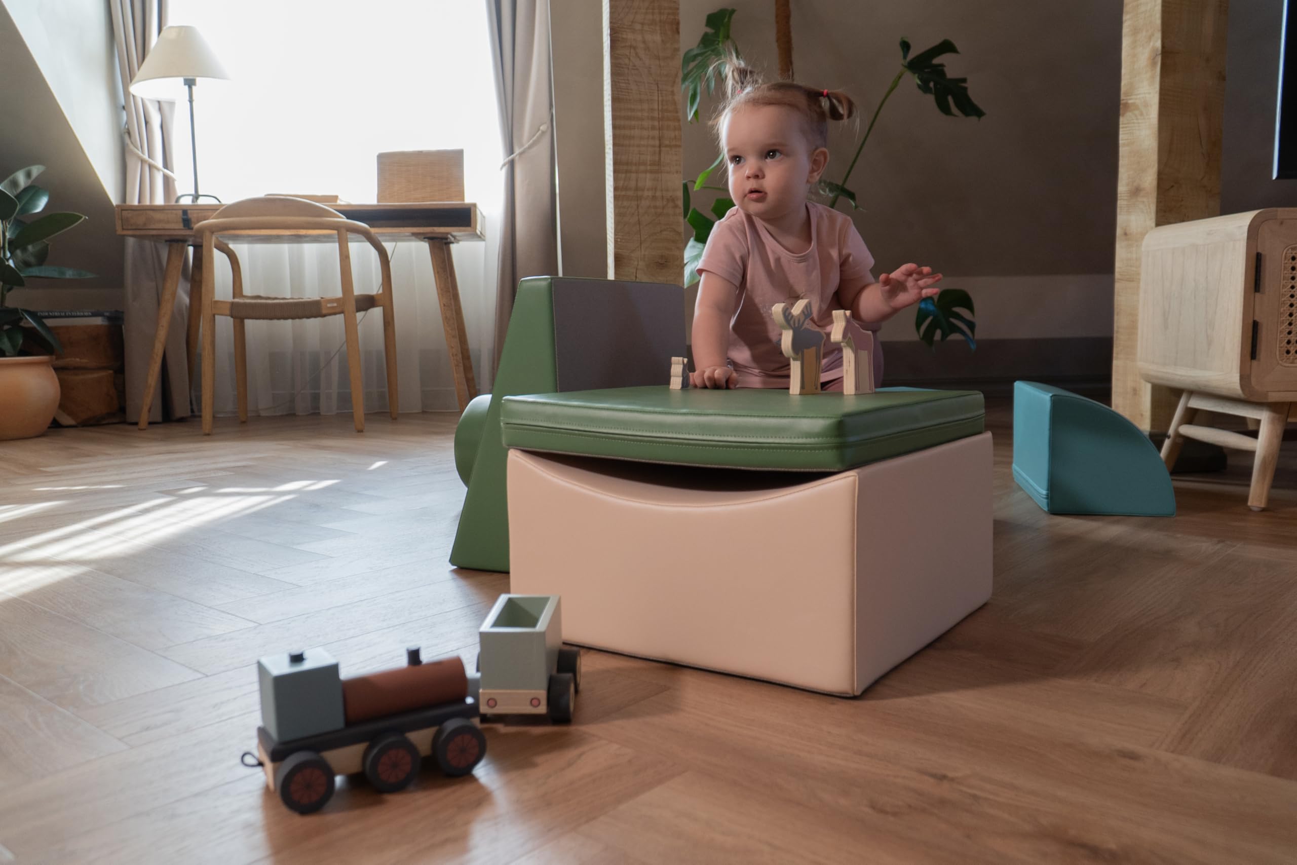 IGLU SOFT PLAY Adventurer 8-teiliges Kletterset (Pastel Sea) | Firm Step Schaumstoff | Veganes Leder | CE-zertifiziert | Fördert Klettern & Motorik | Leicht zu Reinigen | Leicht
