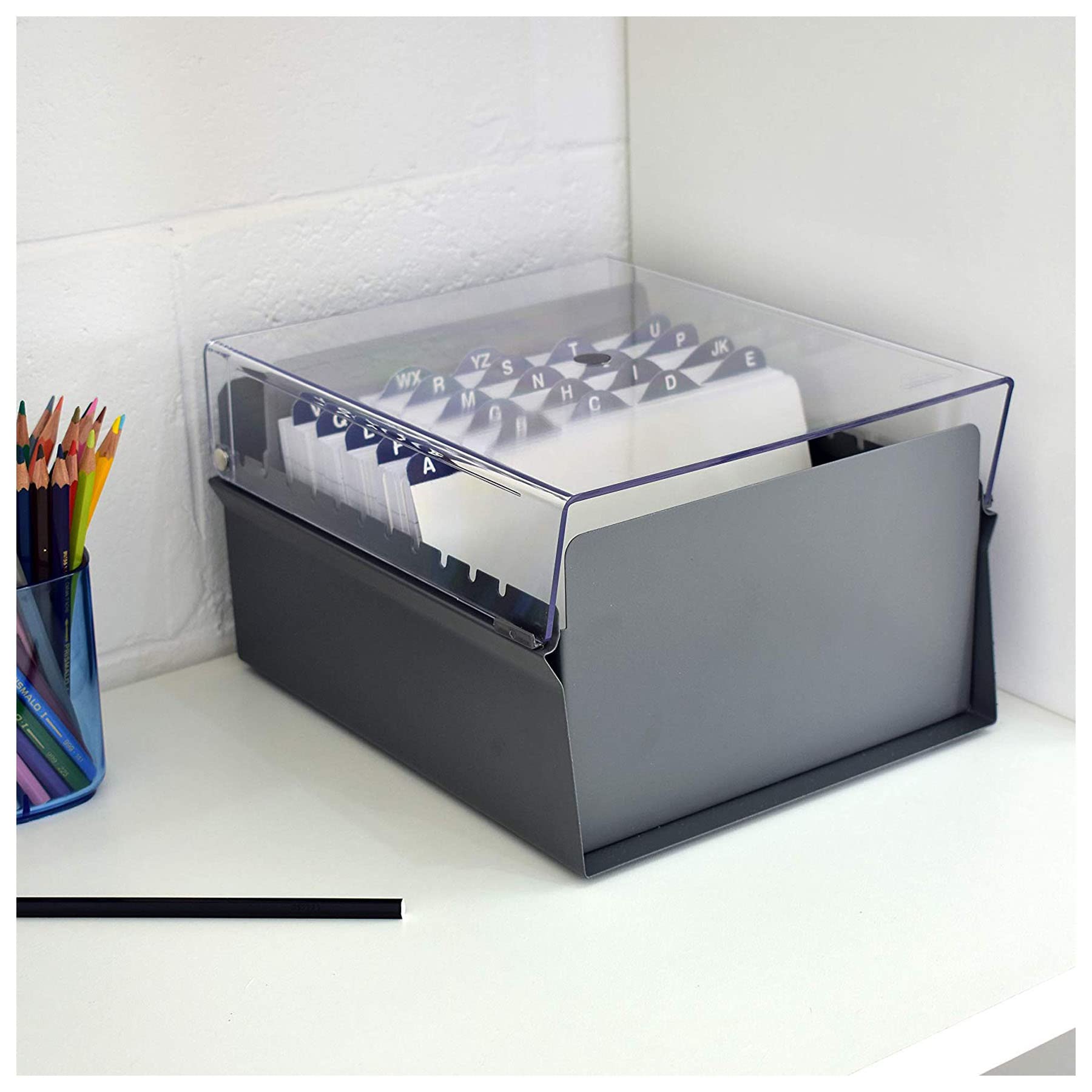 Acrimet Porta Tarjeta 5"x 8", Organizador de Fichas, Base de Metal Resistente (Incluye Índice AZ y un Divisor de Plastico) (Base Gris y Tapa de Plástico Transparente)