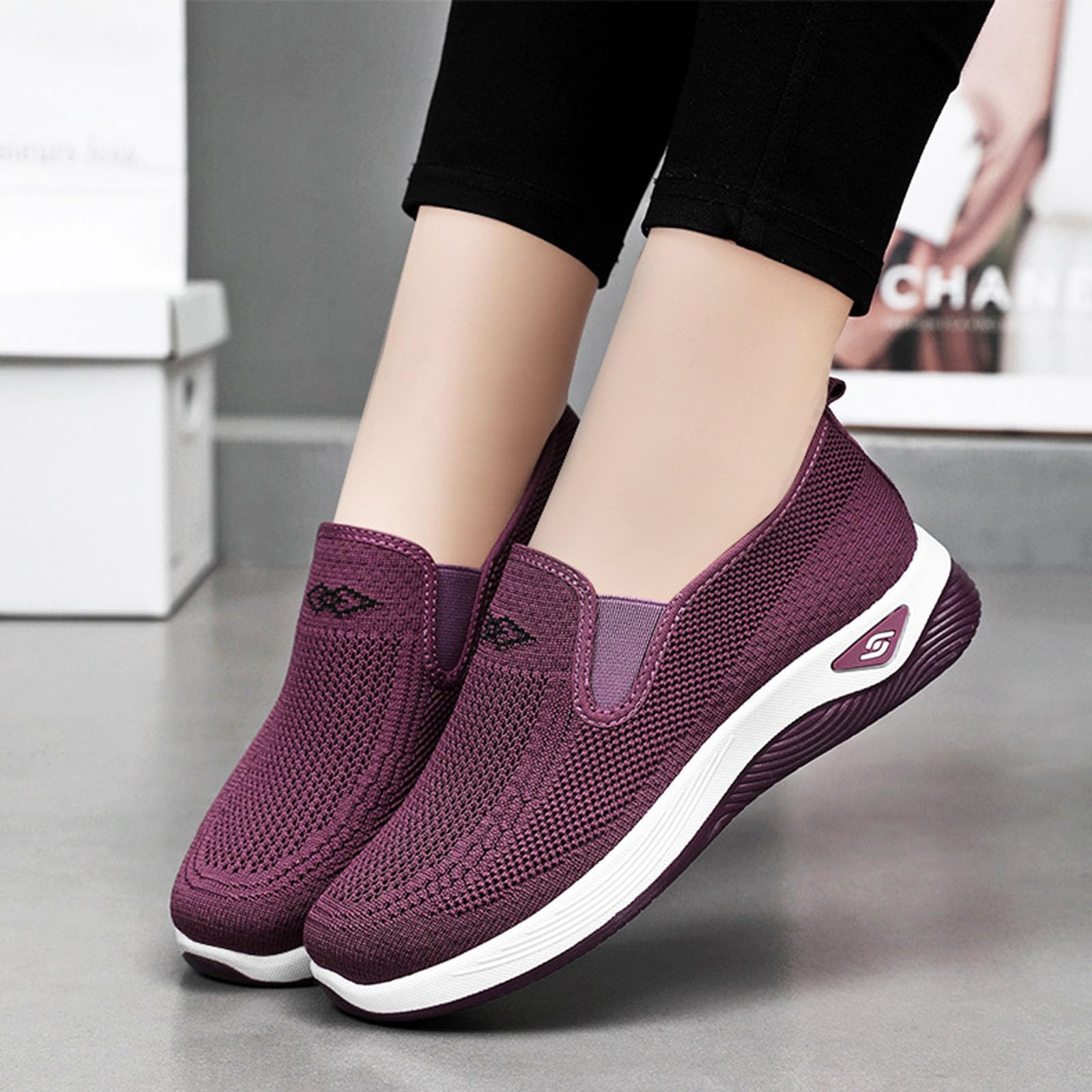 Zapatos cómodos para mujer, zapatos para caminar del Reino Unido para mujer, espuma para caminar, deslizarse en las manos, tenis ortopédicos con soporte de arco, zapatillas ortopédicas ligeras