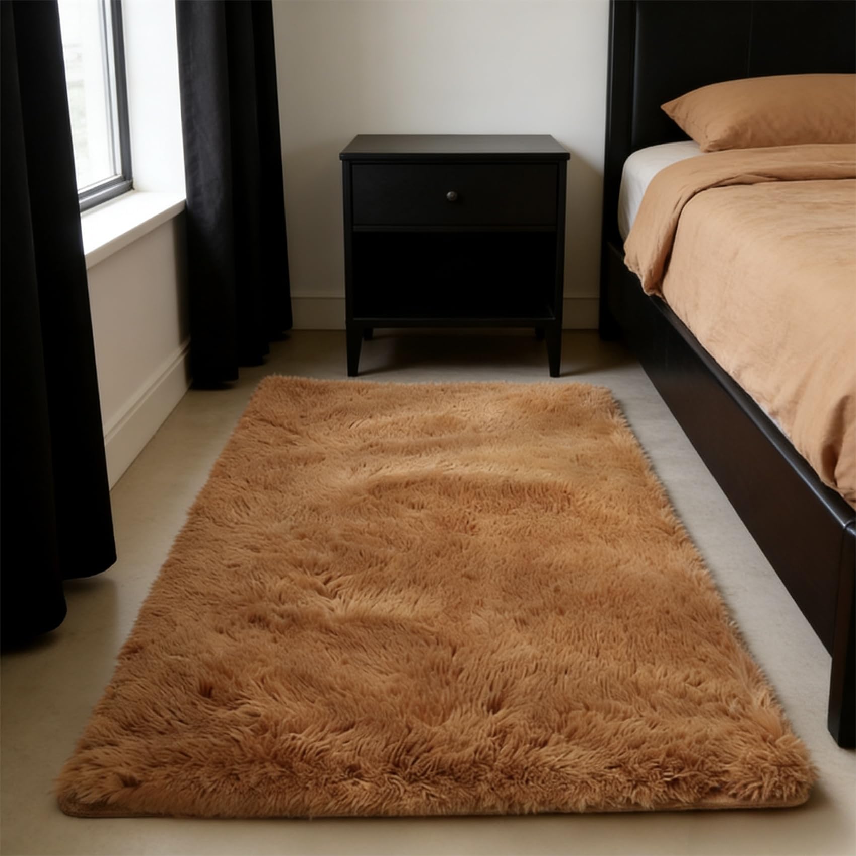 Tapis salon 156 x 200 cm marron à poils longs et moderne