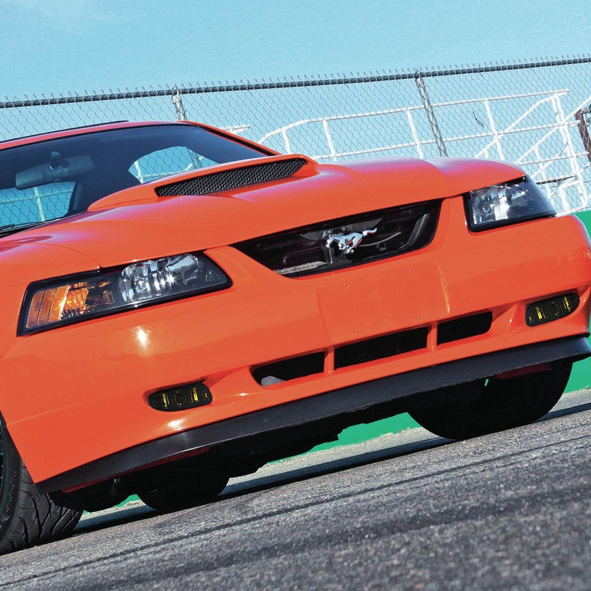 DNA MOTORING FL-ZTL-115-BK Front Bumper Fog Light Driver & Passenger Side Enhance visibility [Compatible with 99-04 Ford Mustang GT]