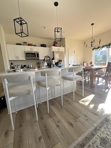Review Image by ReviewReader