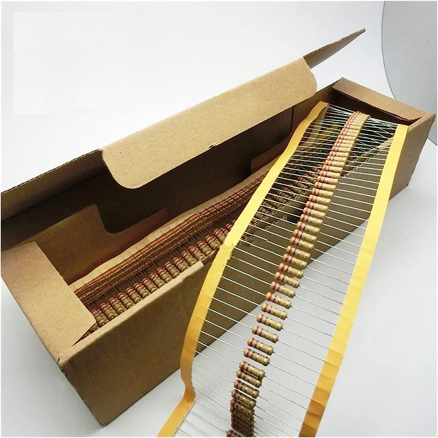 Elementi limitatori di corrente 2440Pcs 122Values ​​0.33-4.7M Ohm 1/2W 5Percent Carbon Film Resistori Assortimento Kit Componenti Elettronici Resistenza