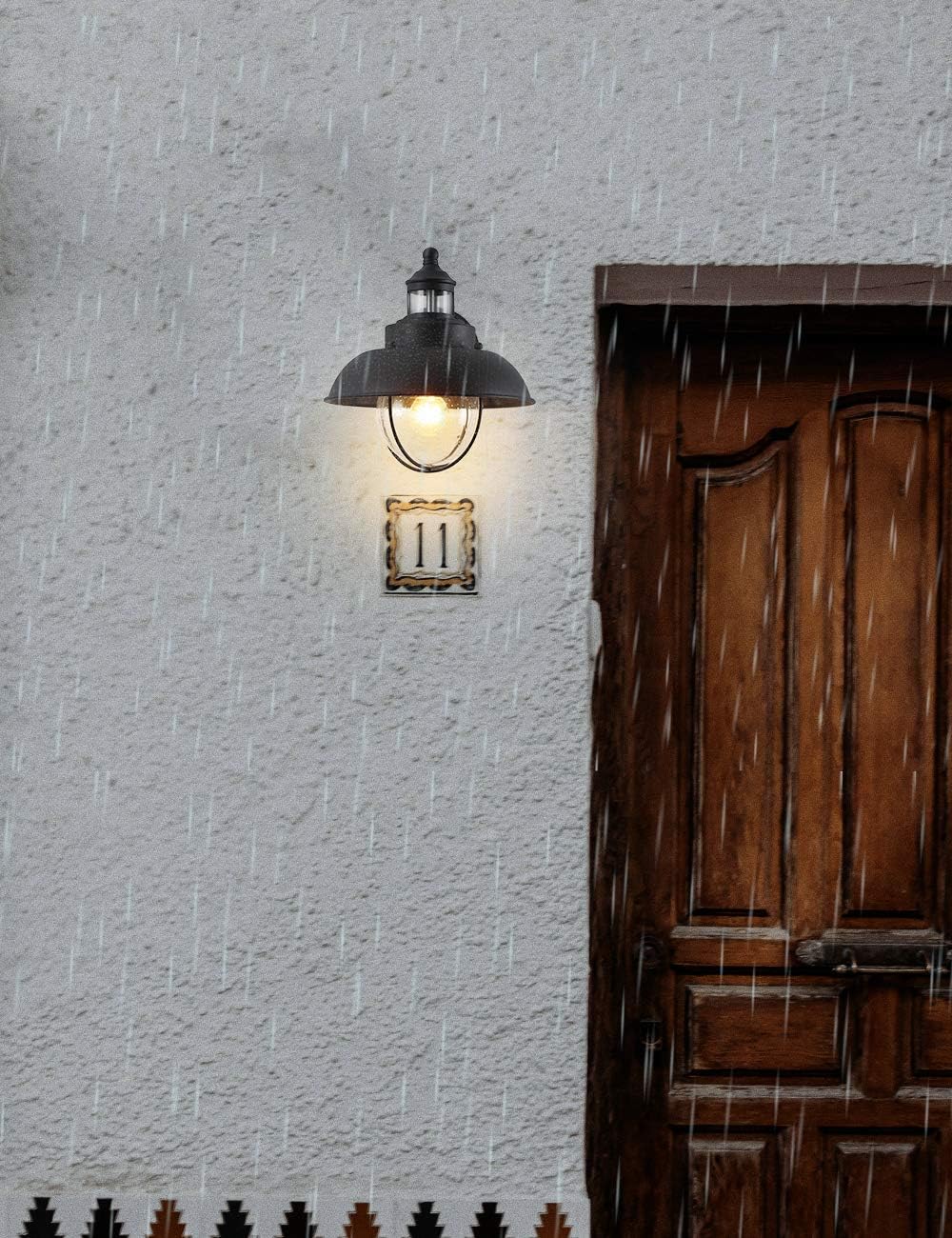 Tech Deals 🔥 Rustic Outdoor Wall Light with Clear Seeded Glass Shade Outside Wall Lamp, IP65 Waterproof Exterior Wall Lighting Fixture, Outdoor Porch Light for House, Garden, Matte Black, 10.24H