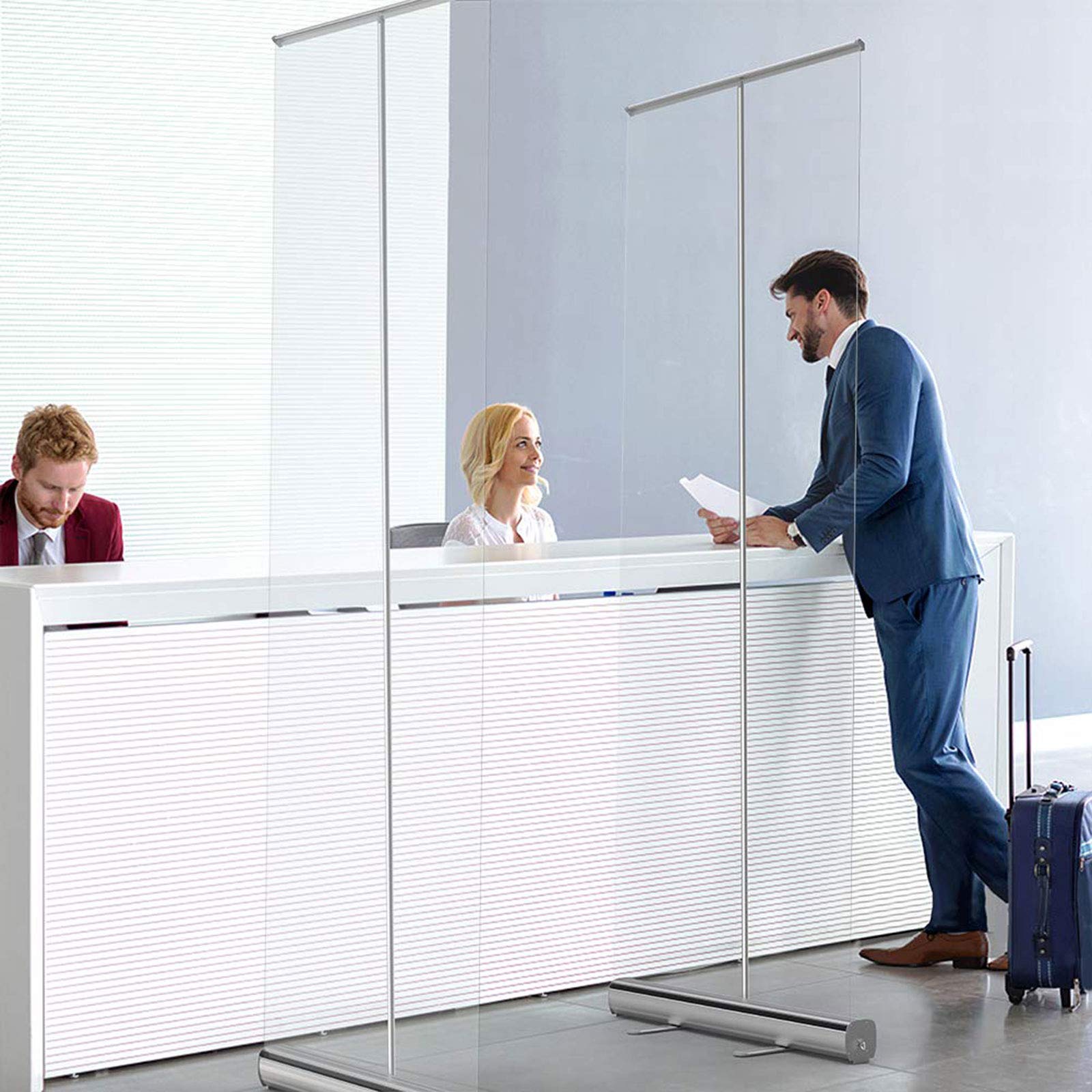 Bouclier de distanciation sociale autoportant ELQ pour sécuriser les comptoirs