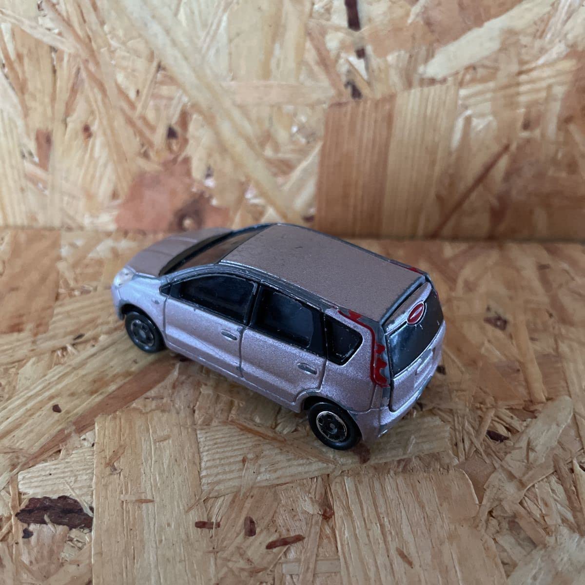 Amazon.co.jp: 日産非売品 カラーサンプル トミカ ノート クリスタル 