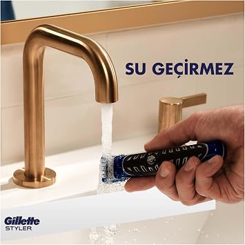 Gillette Fusion Proglide Styler 4 in 1 Razor (Razor, Edge Trimmer, Beard Shaper and Body)