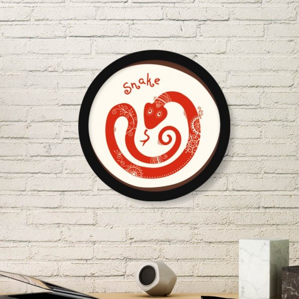Cadre photo rond en bois noir avec peinture de serpent du zodiaque chinois