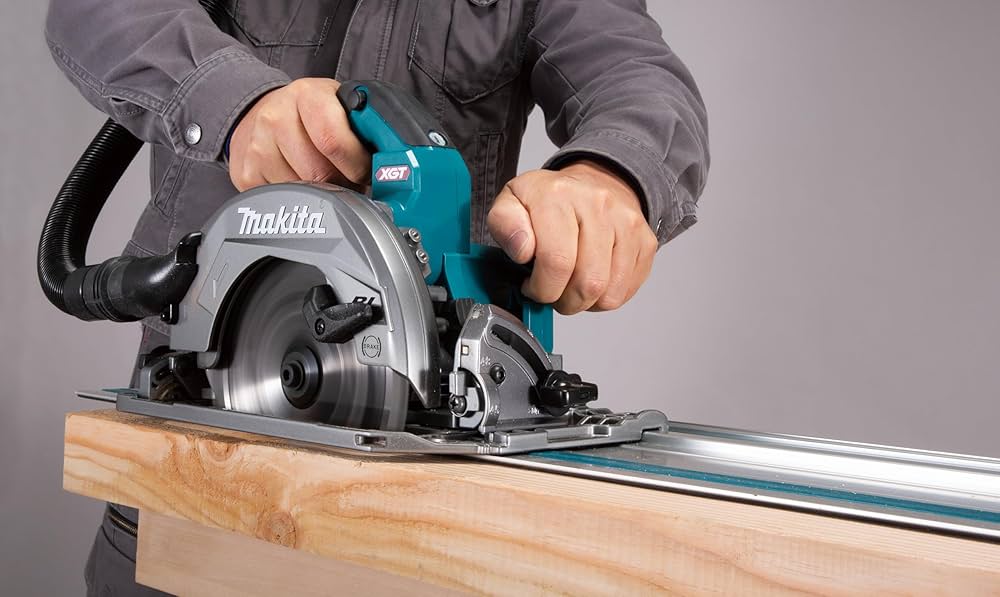 Amazon | Makita 194368-5 Guide Rail, 55-Inch by Makita | 丸ノコ