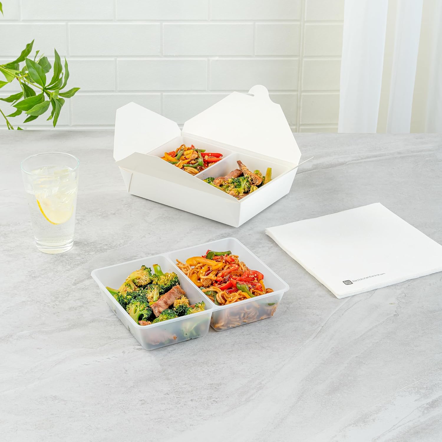 Restaurantware Plastic Insert Tray, 2-Compartment, White, 43 oz, 50 Ct