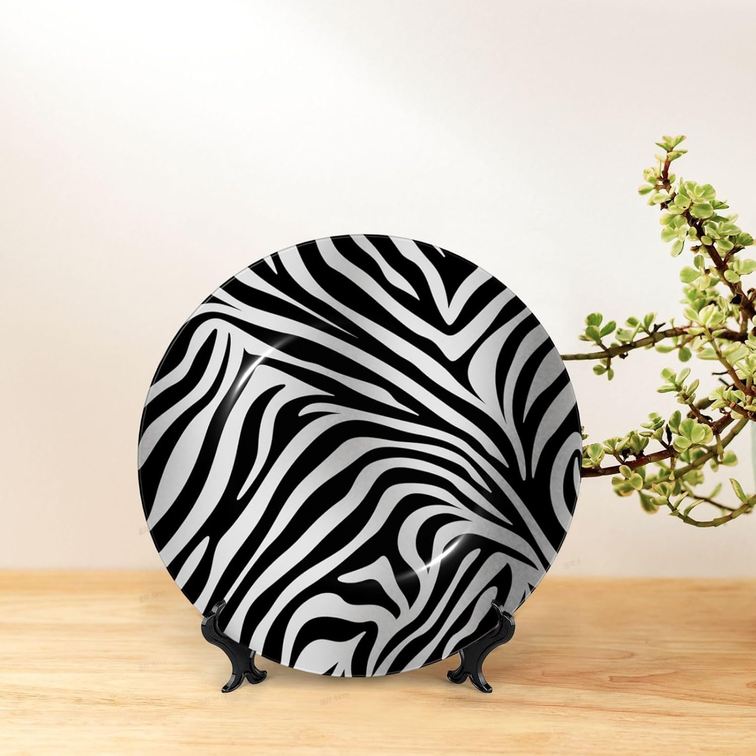 ゼブラプリント ボーンチャイナ 装飾プレート 絵付き パーソナライズ 磁器ディナープレート ディスプレイスタンド付き セラミック装飾