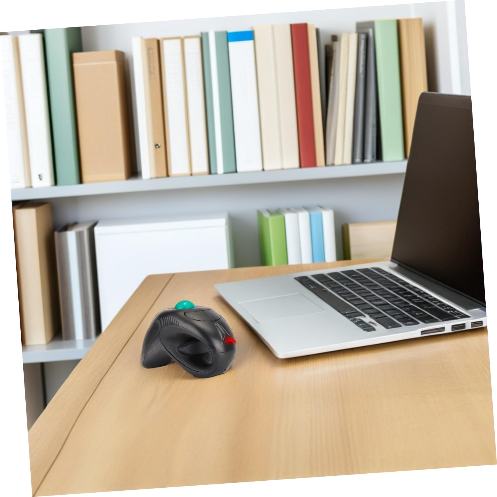 Artibetter Souris Trackball sans Fil 2,4 Ghz Port USB, Souris Portable à Commande par Pouce, Design Ergonomique Noir pour PC et Ordinateur Portable, Usage Bureau et Mobilité