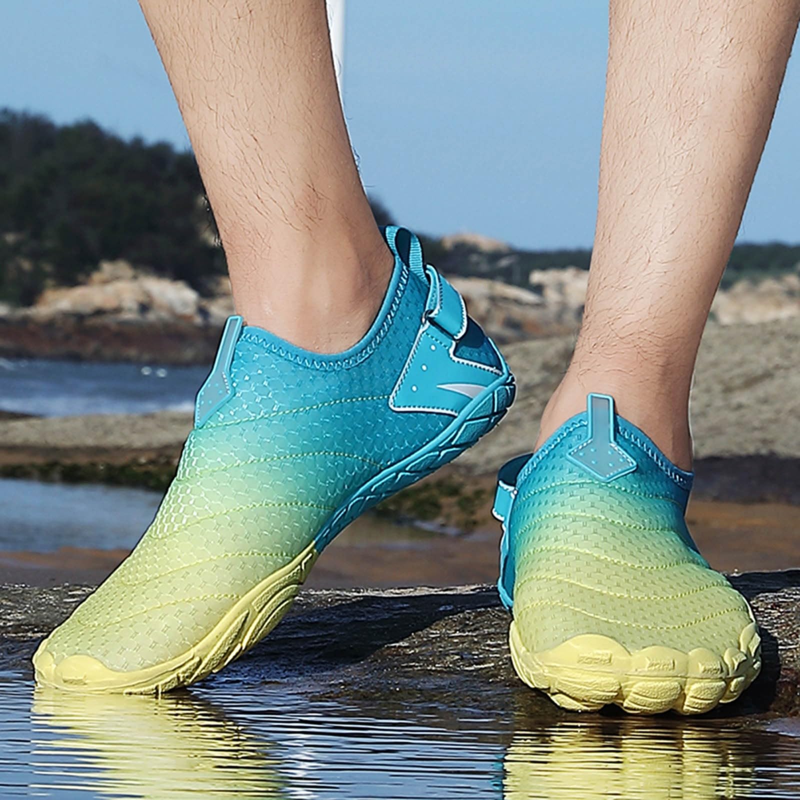 Zapatos de agua genéricos para parejas, zapatos de playa al aire libre de río, natación transpirables antideslizantes para hombres y mujeres y deporte para hombres