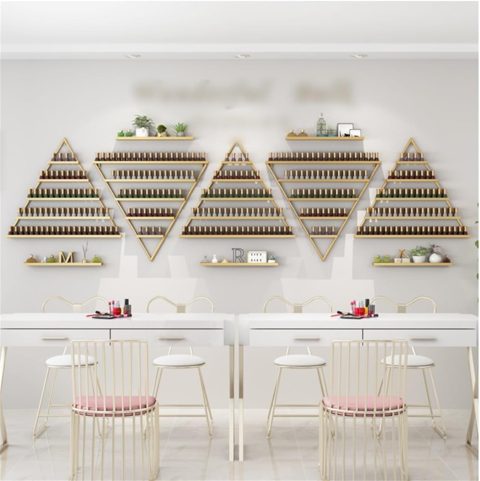 5 Set di 5 scaffali per smalto a triangoli in metallo, organizer da parete con 5 livelli, scaffale per smalto per unghie, profumo, rossetto, oli essenziali, oro
