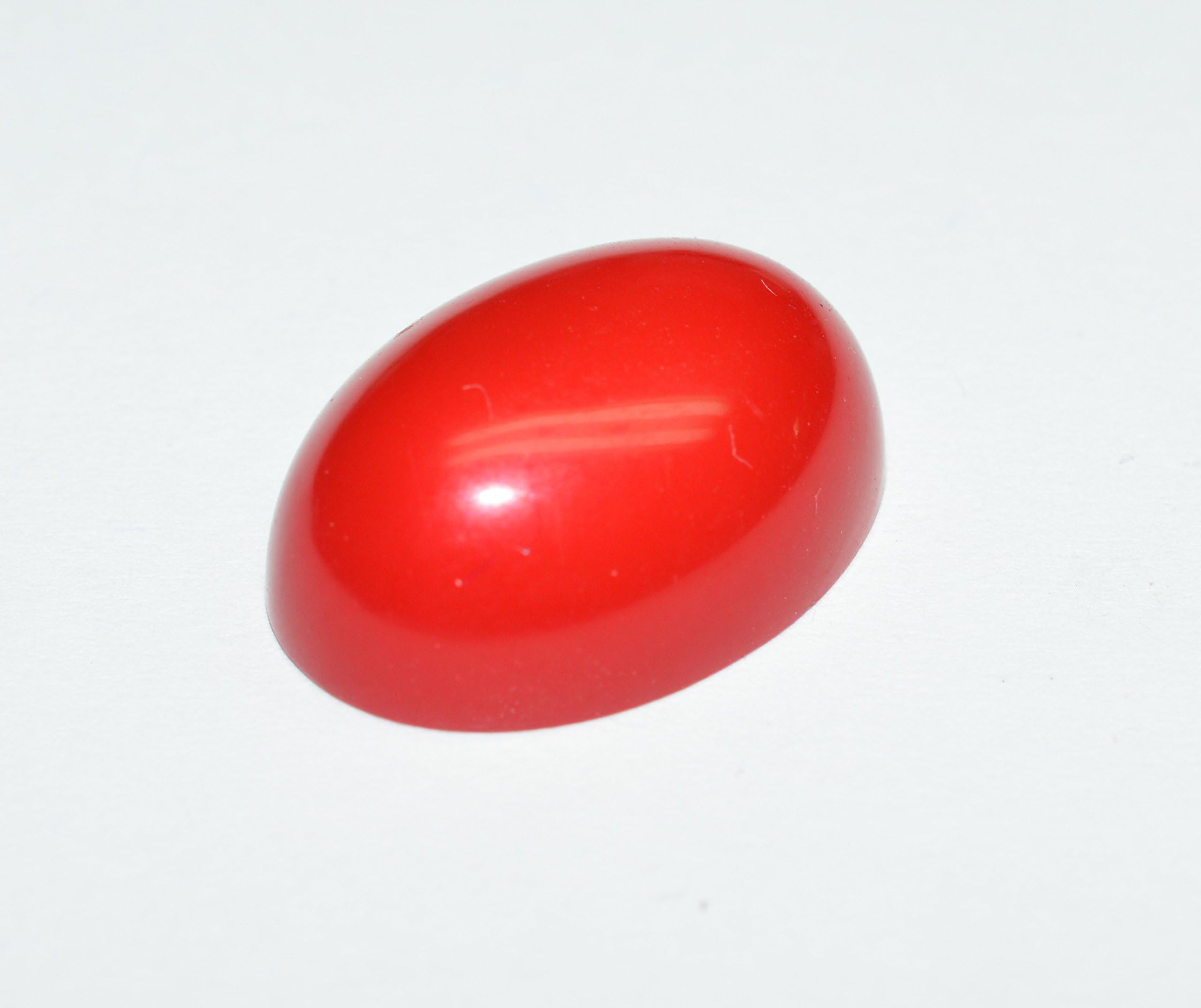 Coral Gemstone Oval Cabochon Setting Brooches 7,64 Carat