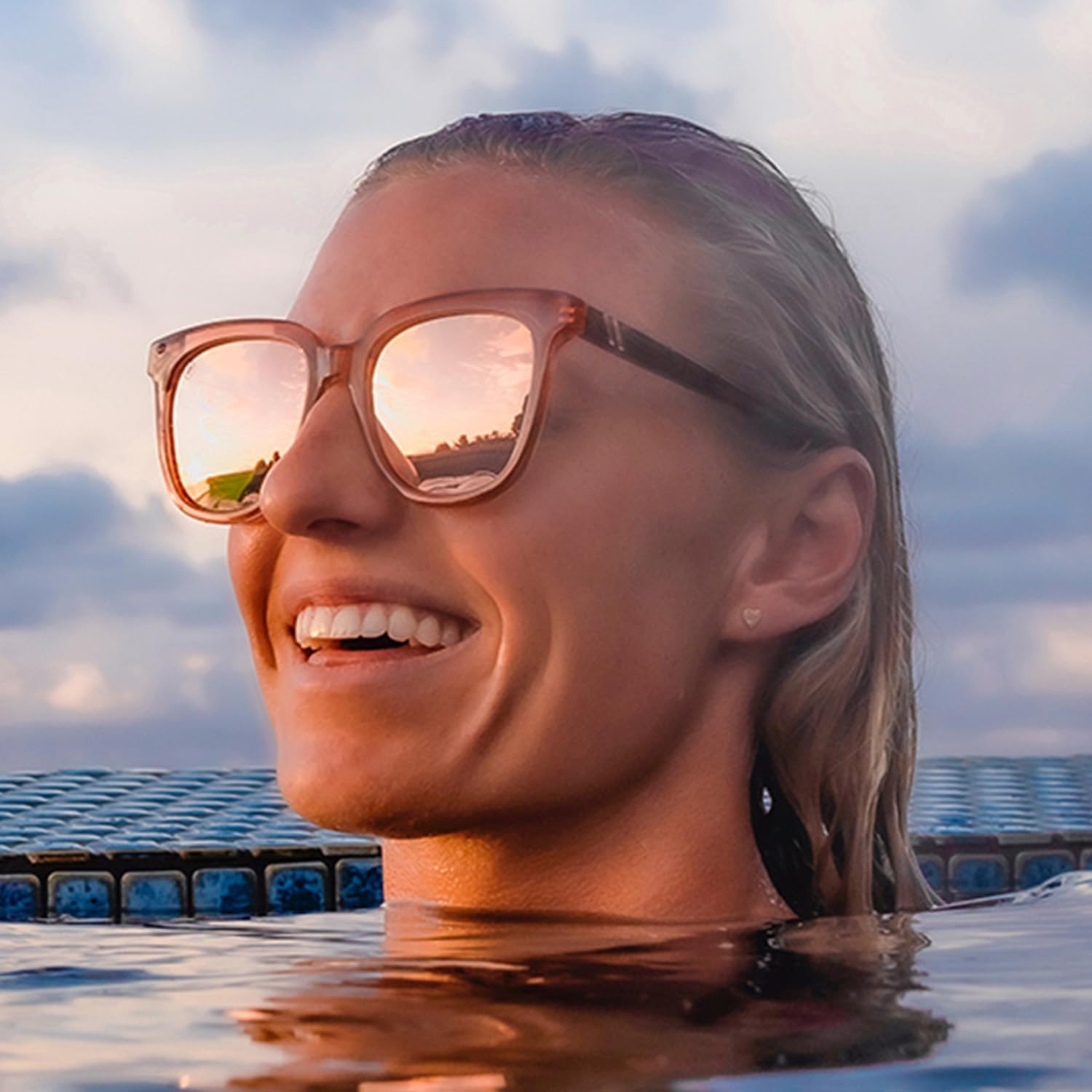 Blenders Eyewear Grove – Polarized Sunglasses – Butterfly Frames with Acetate Temples – 100% UV Protection – For Women - Image 5