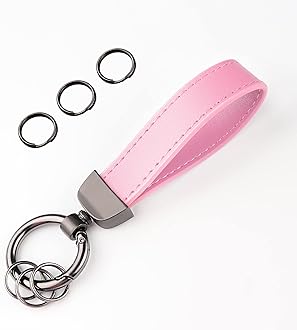 Turcee Leather Car Keychain,Creative Personality Leather Key Fob Replacement,Car Accessories Universal Key Fob Keychain for Men and Women (Pink)