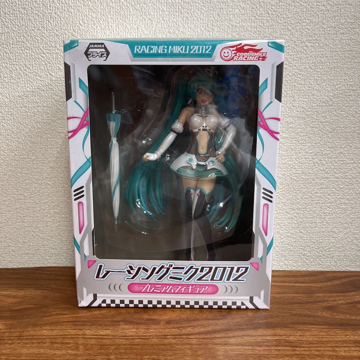 Amazon.co.jp: レーシングミク2012 プレミアムフィギュア 初音