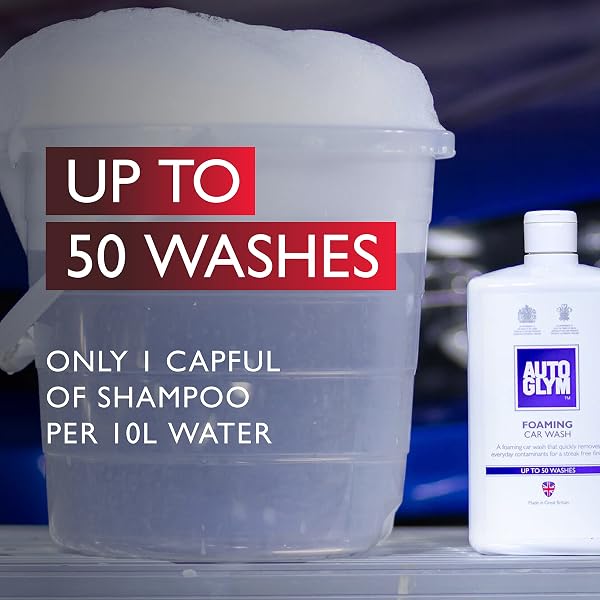 Autoglym Autoglym Foaming Car Wash, 1 Litre - High Foaming Car Shampoo For All Bodyworks - pH Neutral, Up to 50 Washes and Wax Safe Formula for Cleaning Car Exterior - Concentrated Car Wash Soap in use