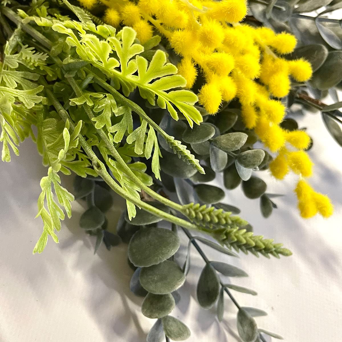 Amazon｜ユーカリ ミモザ ナチュラル スワッグ 夏 造花 壁掛け 玄関