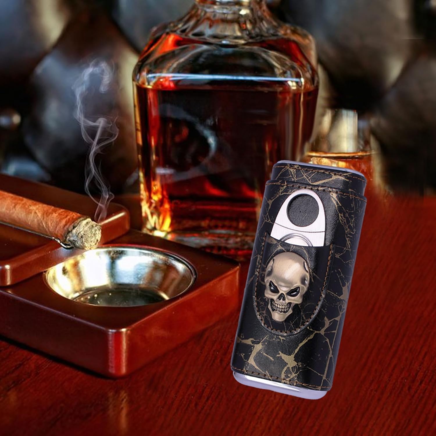 AMANCY Skull Decor 3 Cigar Travel Case, Portable Cigar Humidor Box with Cigar Cutter, Unique Cigar Gifts for Men