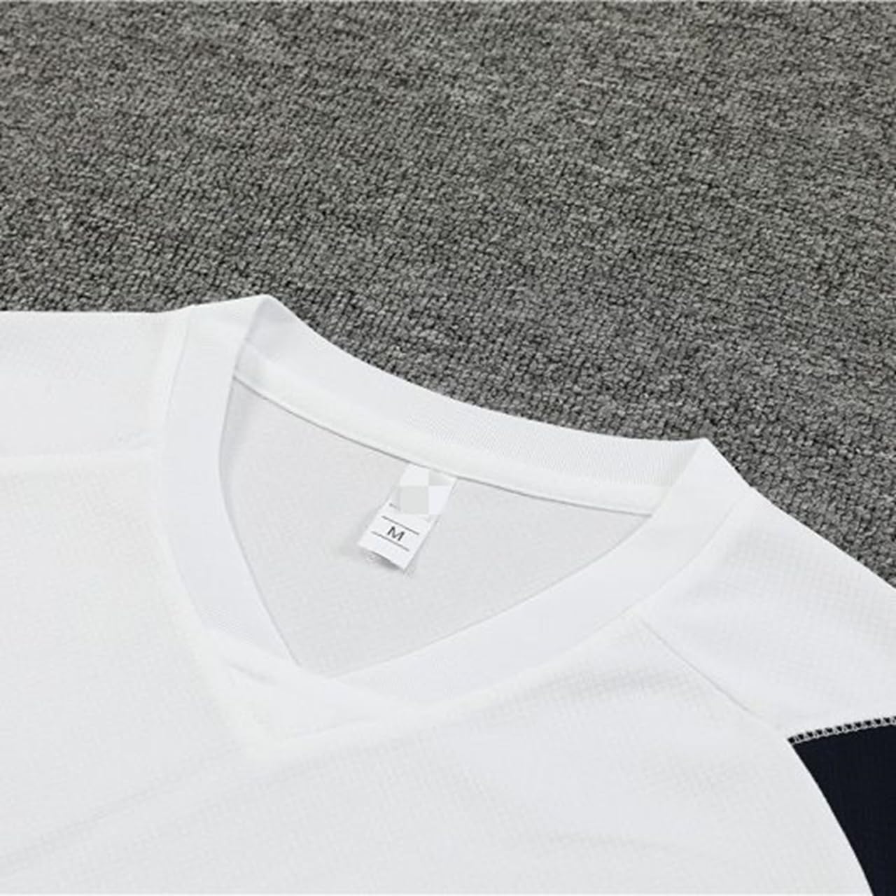 [WYCOS] 2025 レアル マドリード 半袖 ユニフォームセット サッカージャージ大人と子供用 練習着Tシャツショートパンツト