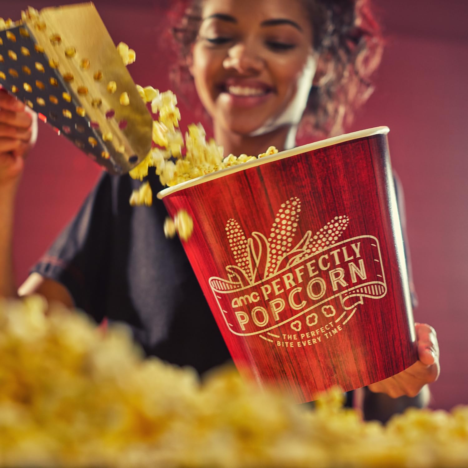 Amazon.com: Giftory AMC Movie Night Gift for 2 (Excludes NY, NJ, CA) -  Movie Tickets, Drinks & Popcorn - Experience Gift Box for Couples - Perfect  for Birthdays, Anniversaries - 600+ Locations : Grocery & Gourmet Food