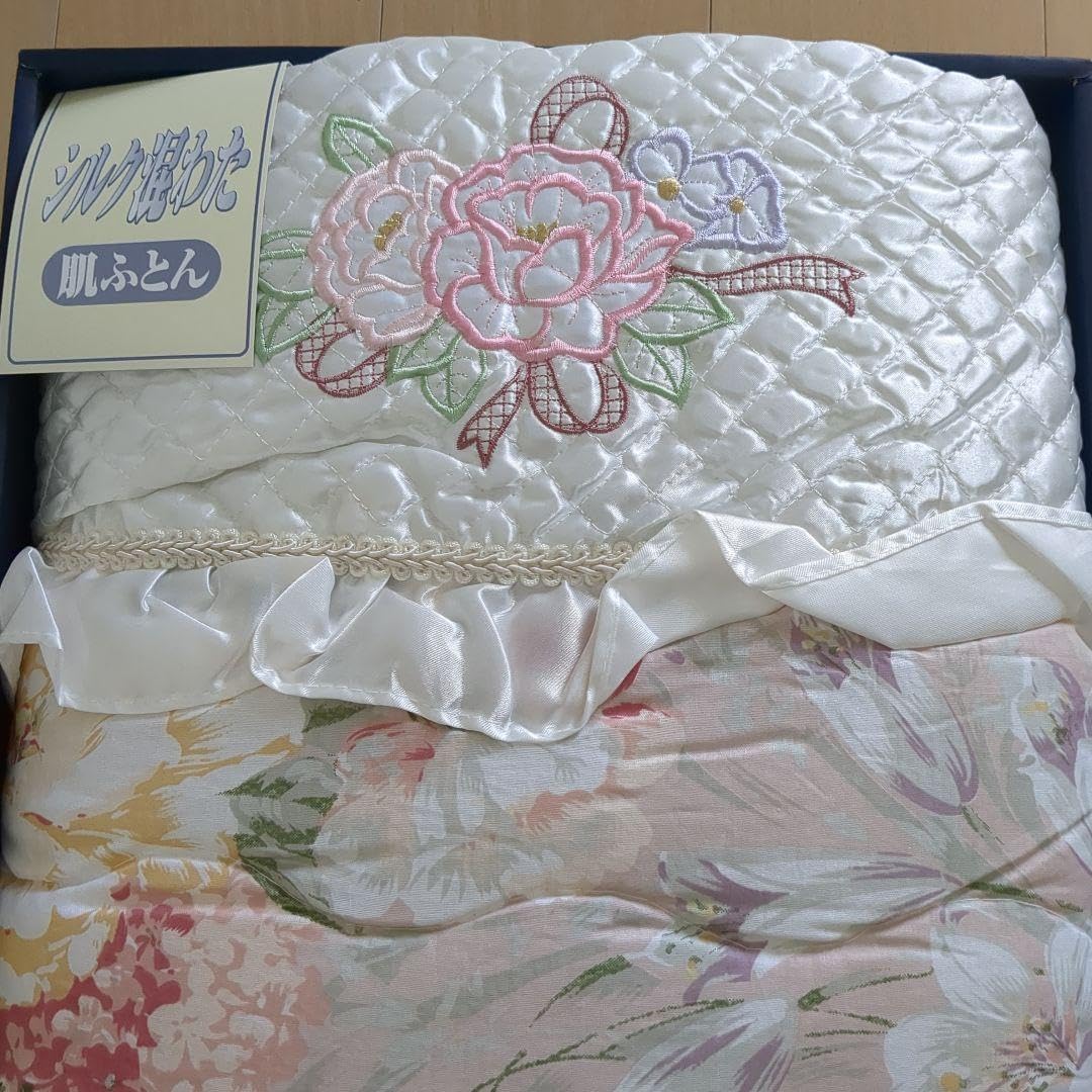 MINTON シルク混掛け布団 150x200cm MINTON 肌掛け布団 150cm x 200cm