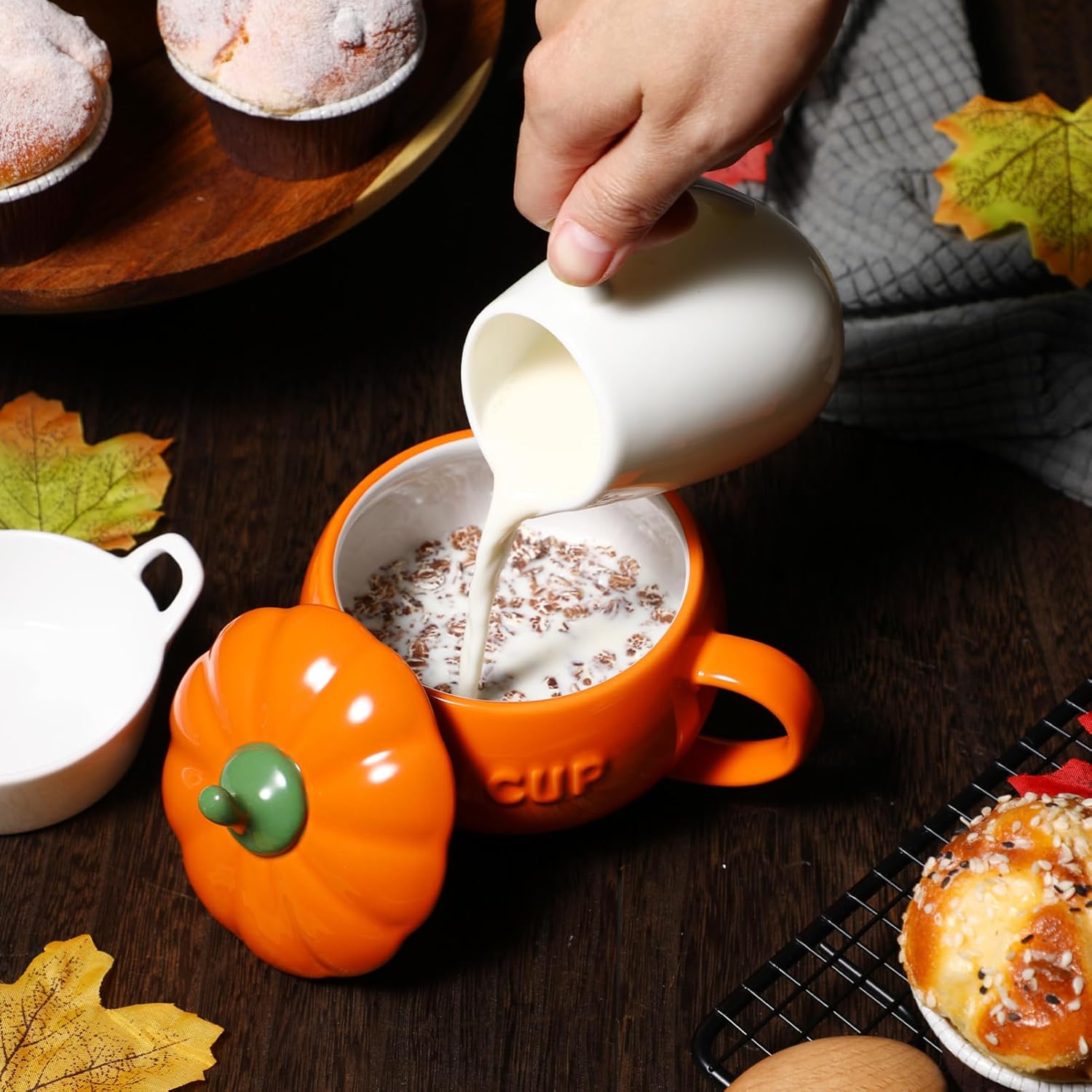VOSAREA 2pcs Halloween Pumpkin Mug Cute Ceramic Pumpkin Shape Milk Cup Fall Autumn Cup Bowl with Lid for Thanksgiving Halloween Christmas (Orange