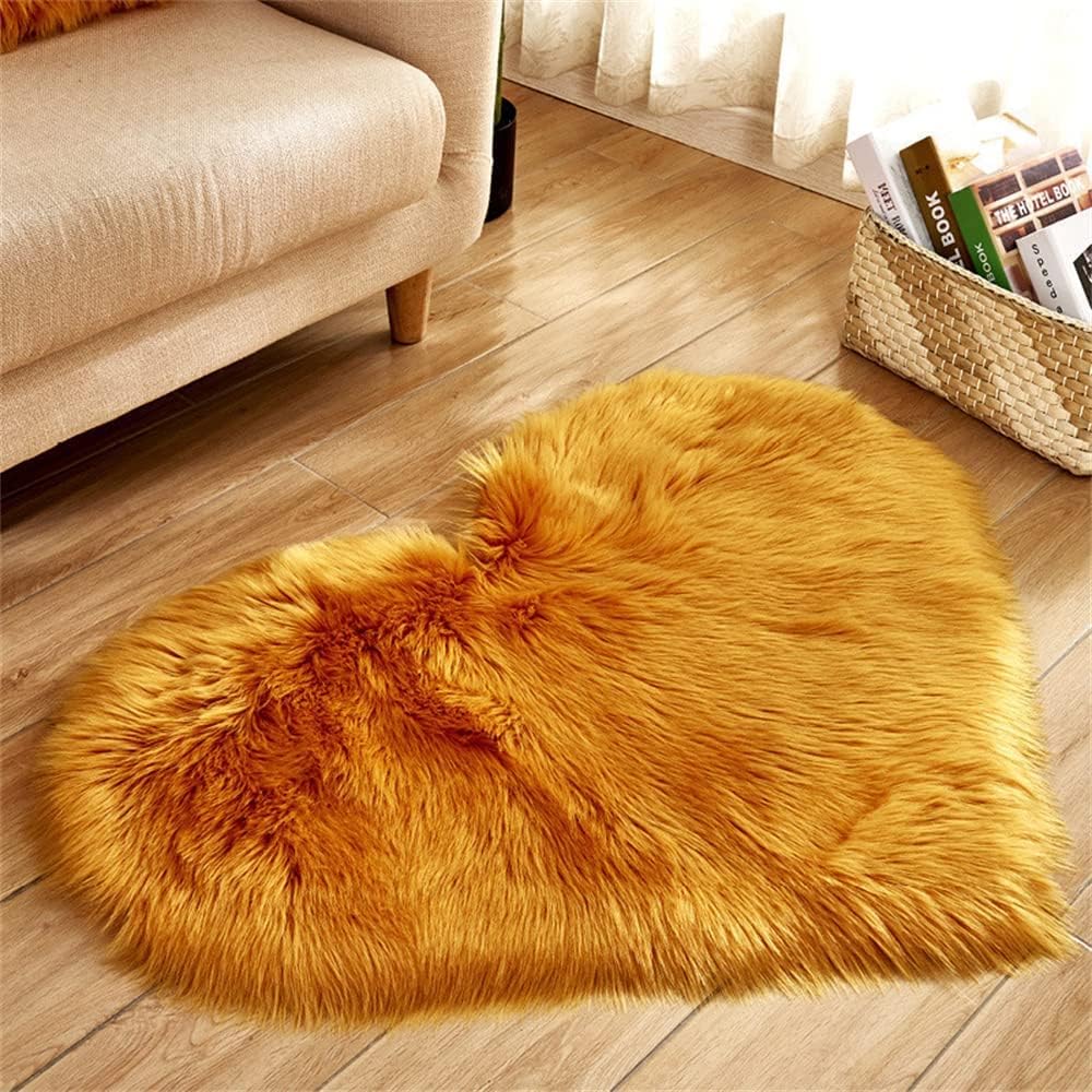 Thick Fluffy Faux Fur Shag Carpet Rugs for Nursery Room, Bedroom, Luxury Home Décor, Soft Floor Plush Carpets, Canvas Backing, Sheepskin (Heart - 80x80cm, Golden)
