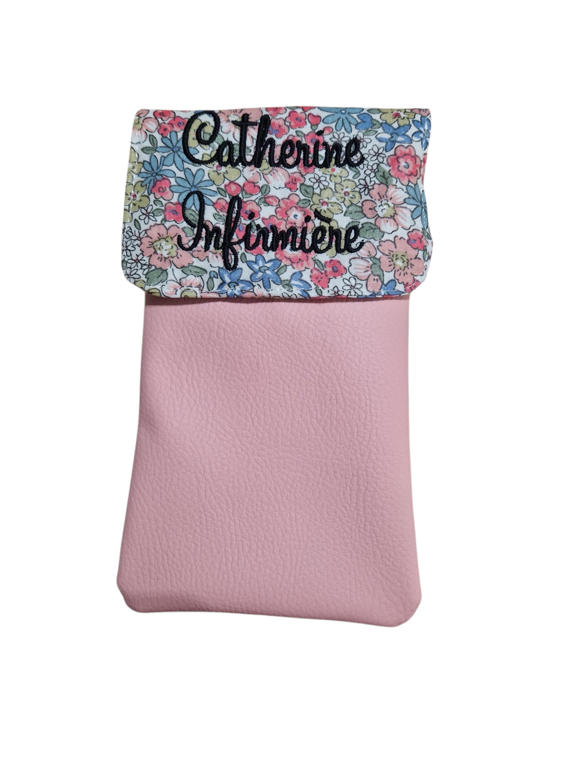 Pochette blouse infirmière aimantée pour ciseaux et stylos