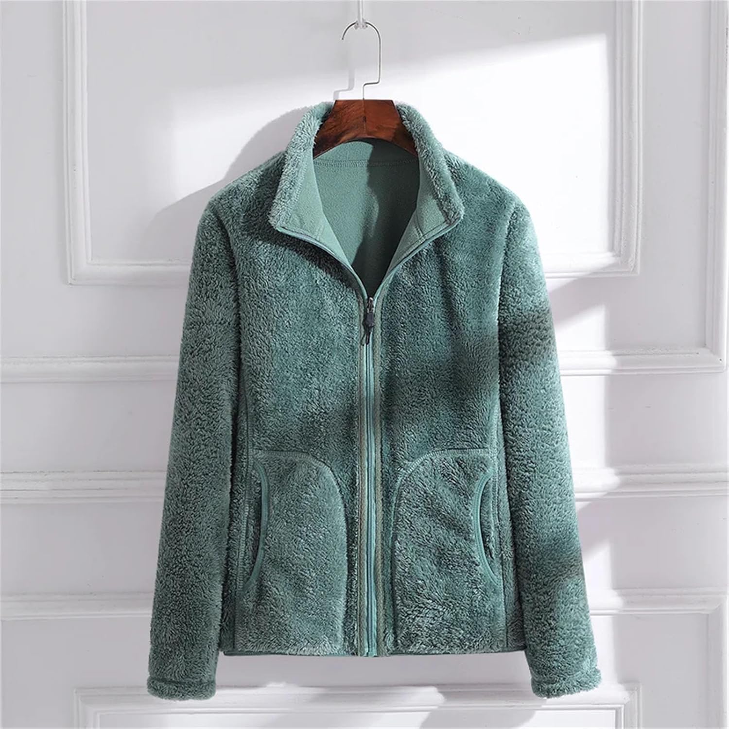 Warm and Plush Jacket Stand Collar Cardigan Couple Style Sweatshirts Thickened Double-sided Coral Fleece Outdoor