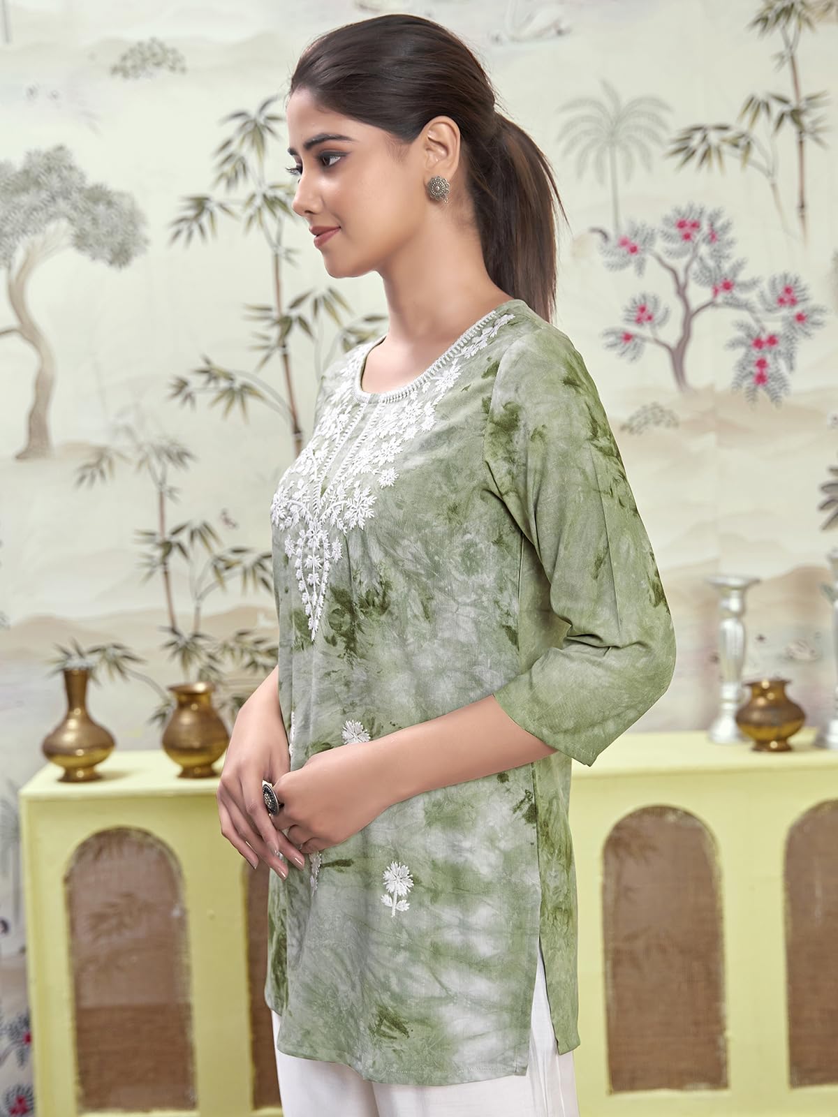 Sanisa Women's Rayon Chikankari Embroidery Short Length Straight Kurti (479K282N-Xxl_Pista Green)