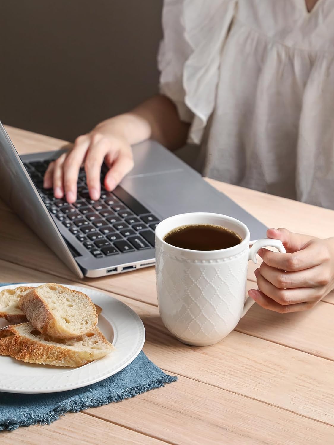 Kanwone Coffee Mugs 16oz, Ceramic Mugs Set, Porcelain Cups with Handle for Latte, Hot Tea, Cappuccino, Mocha, Cocoa, Housewarming Wedding Gift, Microwave and Dishwasher Safe, Set of 4, White - Image 4