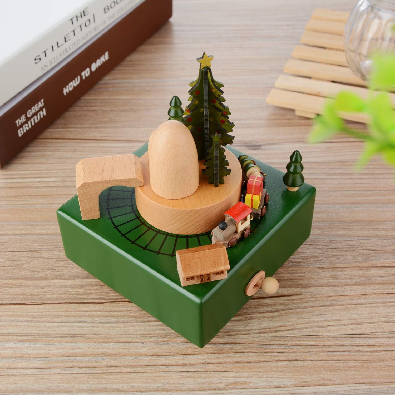 Takefuns Wooden Music Box Present Christmas Train Musical Box for Her,Musical Box Smart Castle Toy Birthday Present for Lover Friends and Children，Play Merry Christmas Song