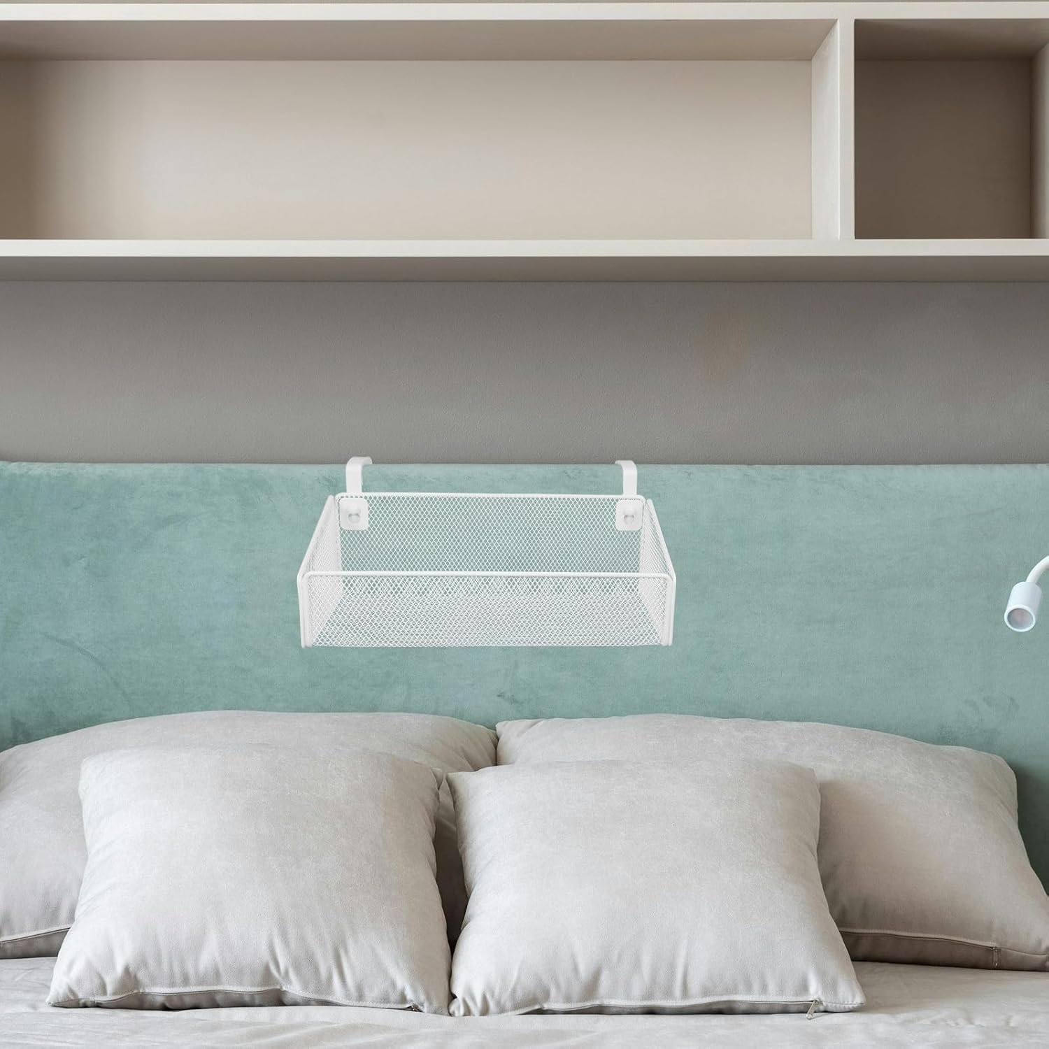 FENICAL Hanging Bedside Caddy Storage Basket with Hook, Bunk Bed Shelf Metal Organizer Wall Mount Cubicle Holder Basket Floating Mesh Iorn for Collage Dorm, Hospital, Baby Bed, Save Space, White