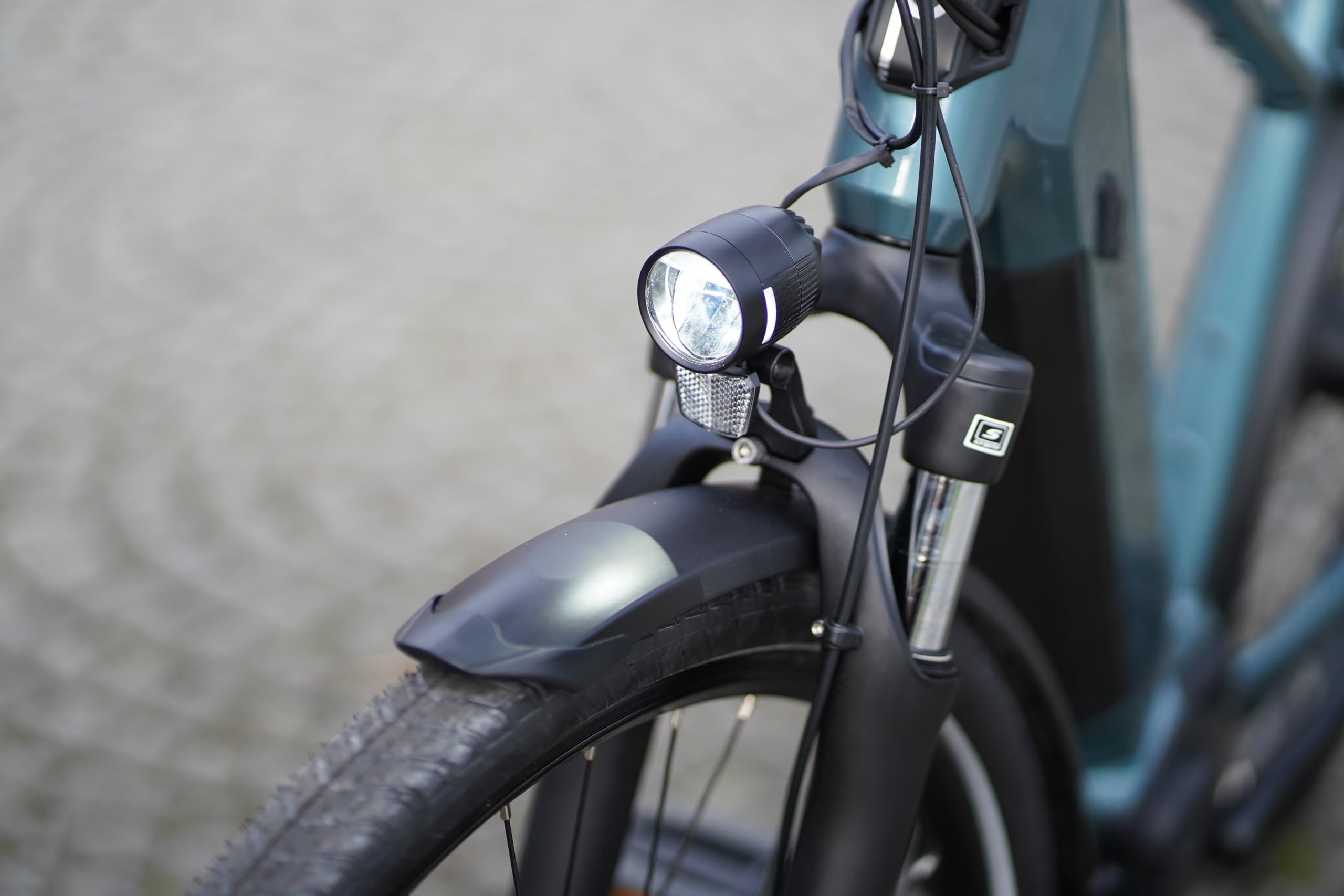 PROPHETE GENIESSER 5.0 E-Bike 28 Zoll Mittelmotor AEG ComfortDrive II 250W 70Nm Akku 540Wh bis 170 km Reichweite Nexus 7-Gang Hydraulische Scheibenbremsen 100 Lux LED Licht