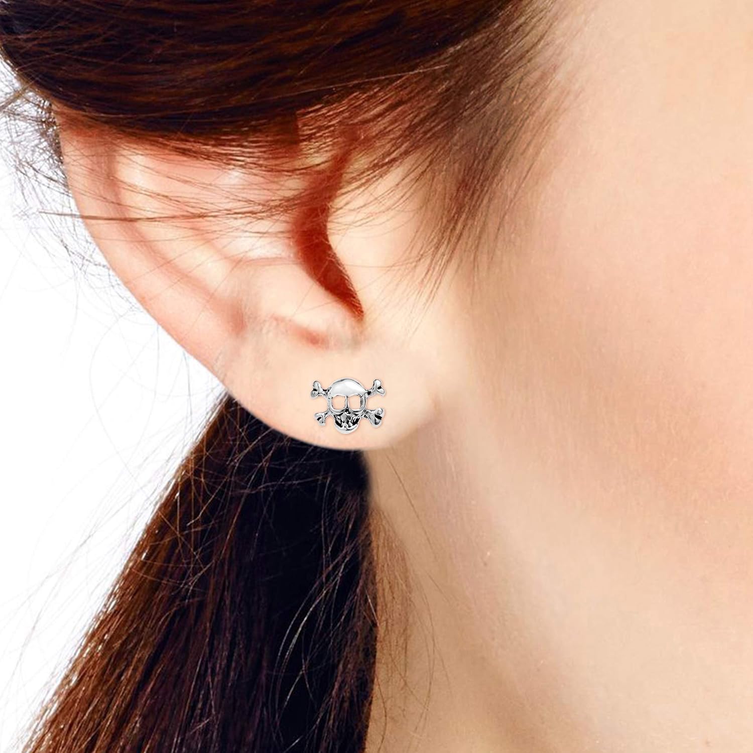 AeraVida Stylish Sterling Silver Skull & Crossbones Post Stud Earrings - Image 5