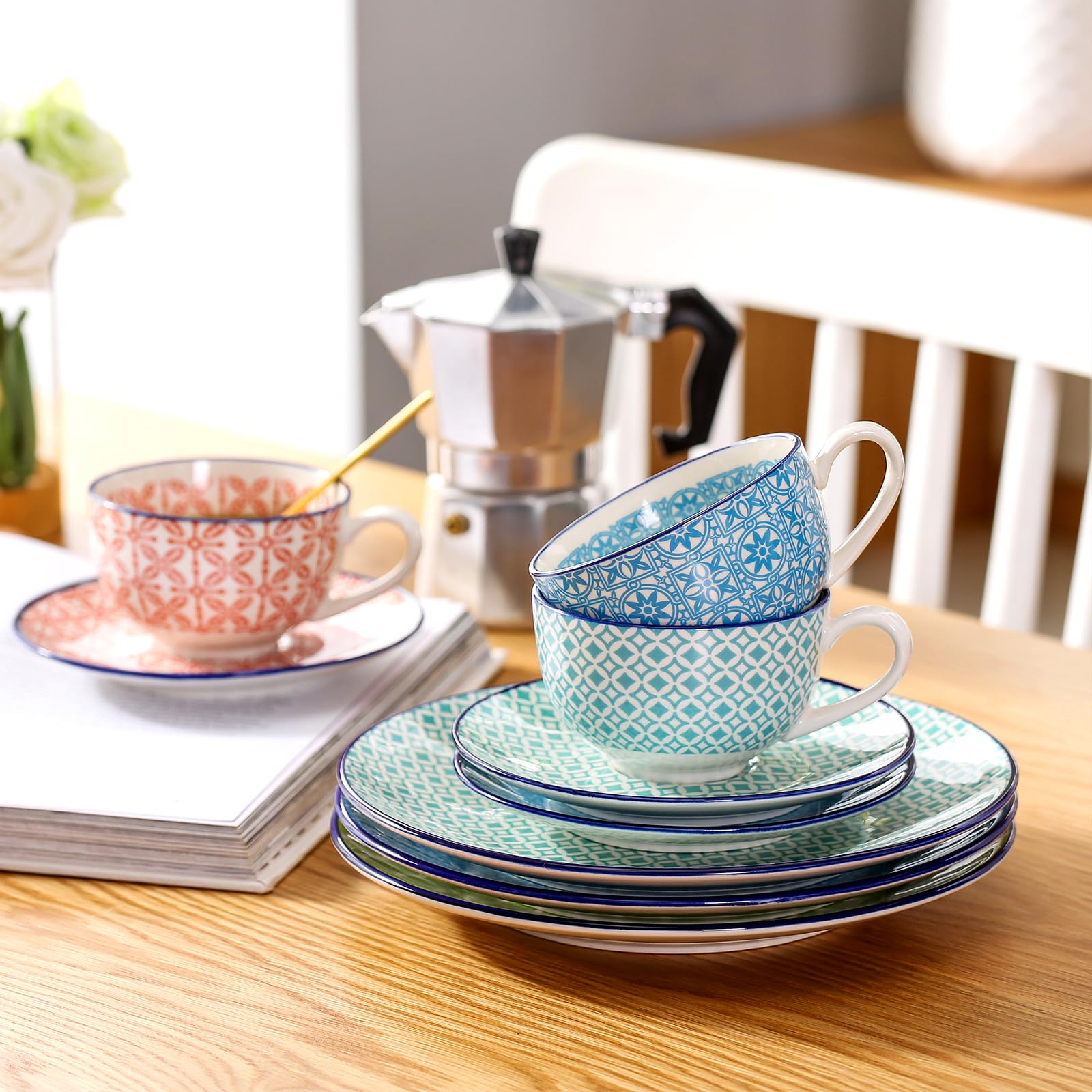 vancasso Zestaw 12 filiżanek i spodków do makaronu – wielokolorowy porcelanowy zestaw filiżanek do kawy i herbaty na śniadanie, popołudniową herbatę, marokański ręcznie malowany zestaw do kawy z