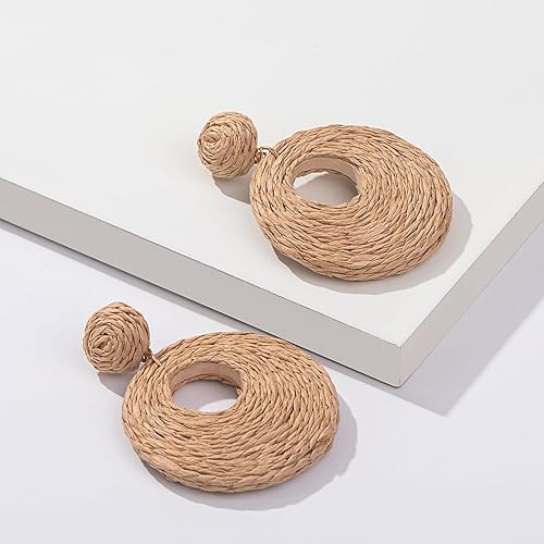 Vista 7 de Aretes circulares de rafia bohemios Lindos aretes redondos colgantes de verano hechos a mano de ratán para mujer, ligeros