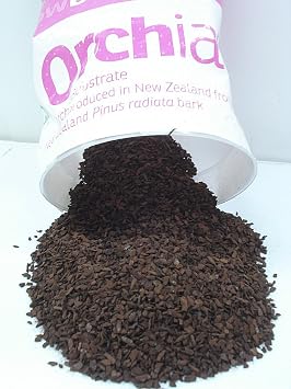 Orchiata New Zealand Pinus Radiata Bark - Extra Small Chips 1/8" 2.5 Gallon Bag