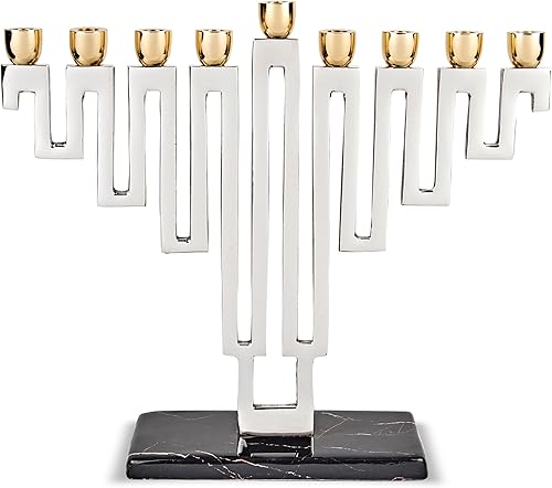 Zion Judaica - Vela artística de Janucá chapada en níquel, forma tradicional en un laberinto moderno, elegante calcomanía de mármol decorada con
