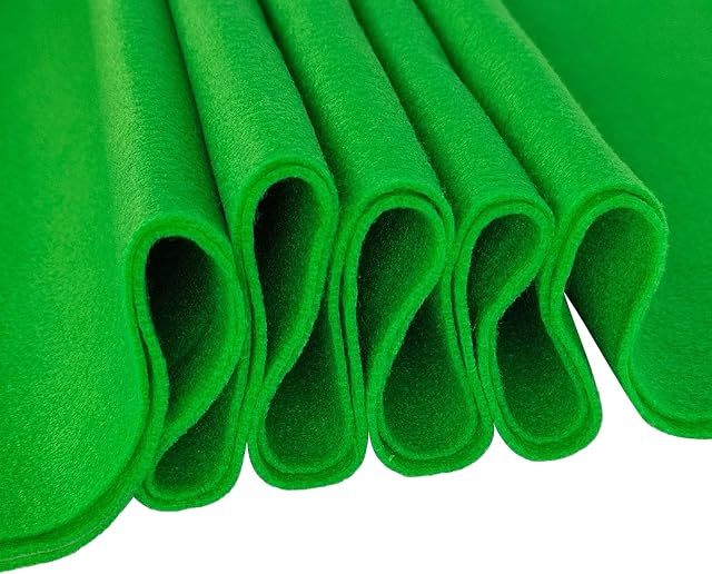 Jtnohx Colour Felt, 1.4mm Thick Felt for Crafts, 90x90cm Felt Fabric, Soft Felt Sheets for Art and Sewing Projects (Forest Green)