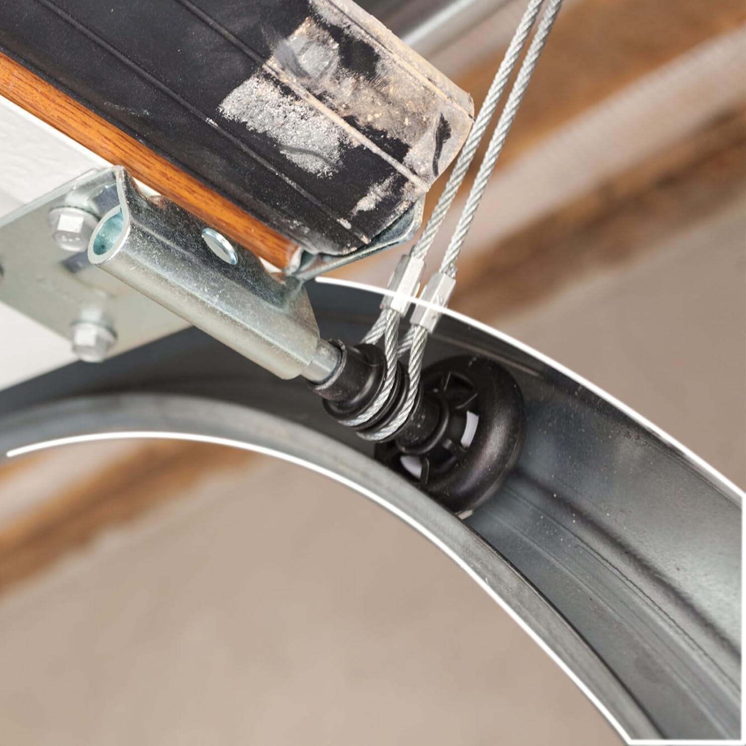 1.5mm Steel R12 Garage Doors Horizontal Tracks (Pr) - Heavy Duty Pair for 7' Garage Gate, Residential/Commercial Roller Systems
