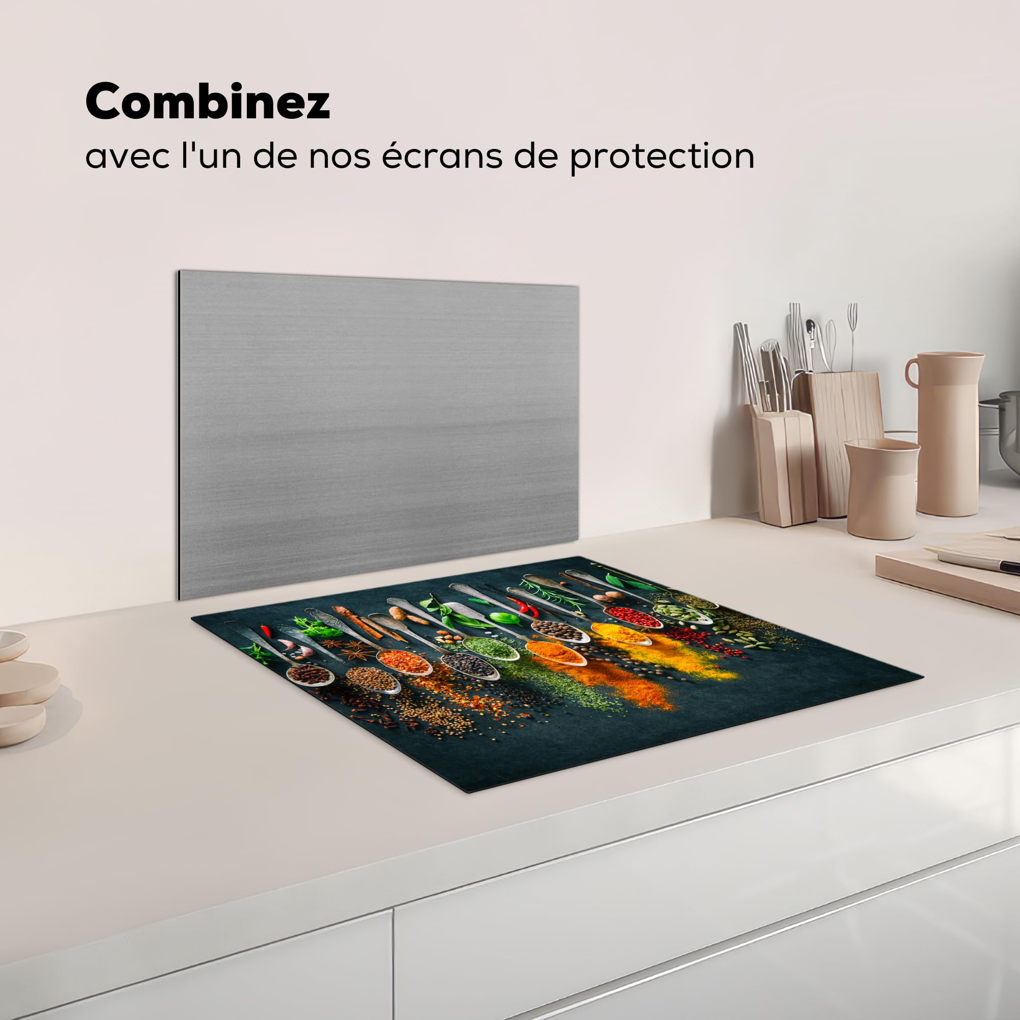 KitchenYeah© Protege Couvre Plaque De Cuisson Décoration Cuisine Tapis Protection Protecteur Induction 59x52 cm Herbes - Epices - Cuillères