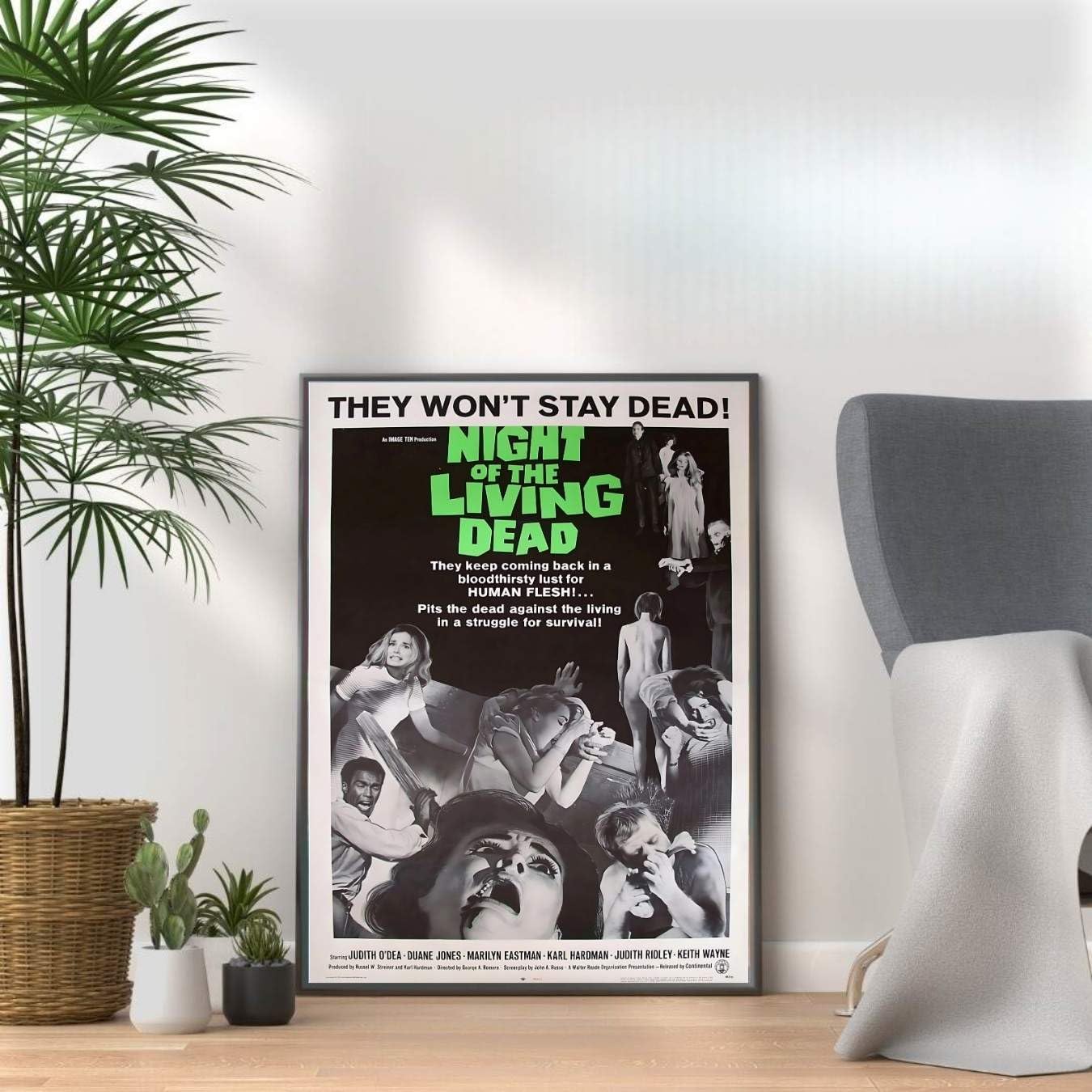 Horror Movie Poster Prints, Scary Film Wall Art, Halloween Decor, Horror Room & Home Cinema Wall Decor (NIGHT OF LIVING DEAD, A3 Print Only (42x30cm))