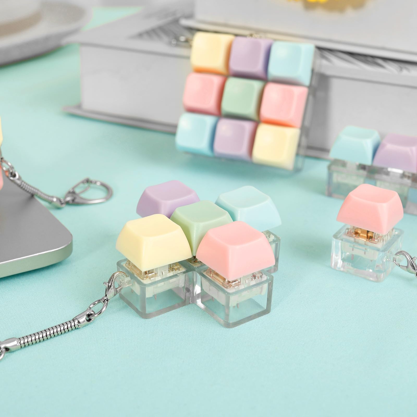 5Pcs Keyboard Toy, Keyboard Clicker Toy, Portable Mechanical Keychain Toy for Stress Relief and Fun, Funny Cube Key Button Gift for Adults - 4