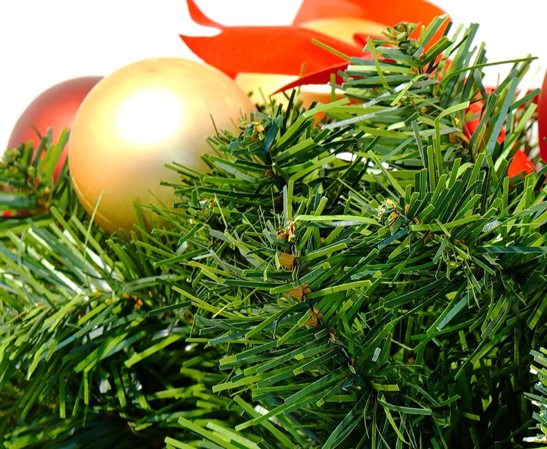 Adventskranz, Künstlich, Weihnachten, PVC-Material, Grün mit Bunten Kugeln, Aufhängbar, Rund, 95 cm Durchmesser - großer Adventskranz