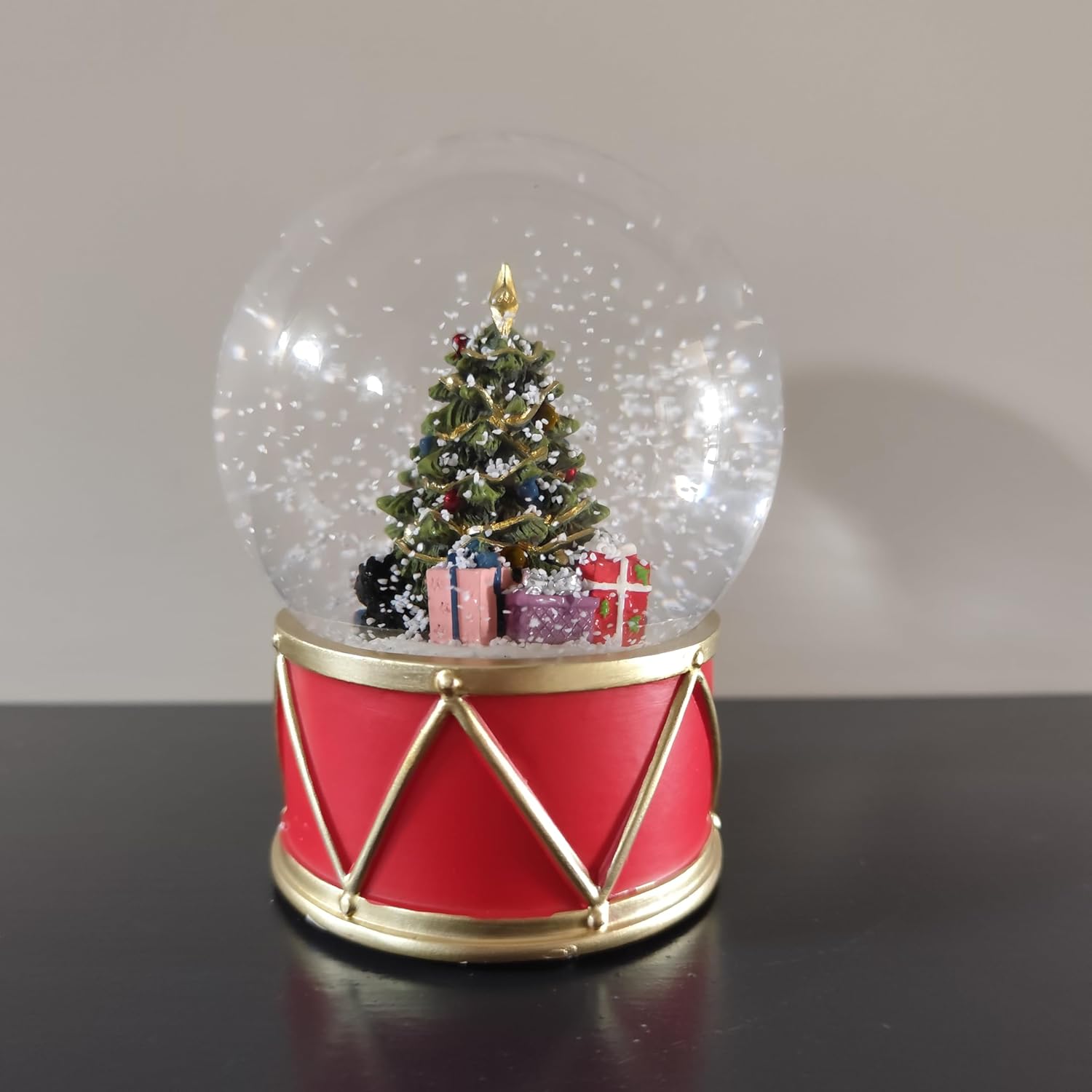 Christmas Tree on Drum Base Snow Globe